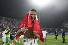 Paolo Guerrero de LDU Quito celebra al ganar la Copa Sudamericana