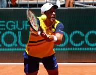El tenista ecuatoriano Gonzalo Escobar se enfrentó en dobles a los bosnios Mirza Basic y Nerman Fatic por la serie de Copa Davis Grupo Mundial I, en Quito (Ecuador).
