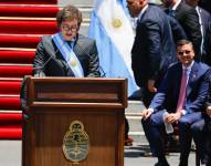 El presidente electo de Argentina, Javier Milei, habla desde el Congreso de la Nación luego de jurar como próximo jefe de Estado del país suramericano por el período 2023-2027.