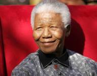 Nelson Mandela, ex primer ministro de Sudáfrica y activista por los derechos humanos.