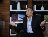 El expresidente de Ecuador Rafael Correa habla durante una entrevista con EFE, el 29 de septiembre de 2023, antes de la inauguración del IX Encuentro En Unidad Avanzamos, en Puebla (México).