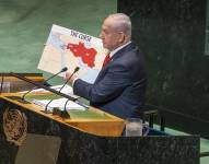 El primer ministro de Israel, Benjamin Netanyahu, muestra un mapa en la Asamblea General de la Organización de las Naciones Unidas (ONU) este viernes, en Nueva York (Estados Unidos).