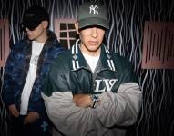 Daddy Yankee y Bizarrap serán los artistas que actuarán en el show de medio tiempo del encuentro de la NFL de fútbol americano, entre los Miami Dolphins y los Washington Commanders.