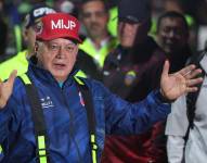 Fotografía de archivo en donde se ve al titular de Interior y Justicia de Venezuela, Diosdado Cabello, durante la llegada de ciudadanos venezolanos tras ser deportados desde Estados Unidos, en el Aeropuerto Internacional Simón Bolívar, en Caracas (Venezuela).