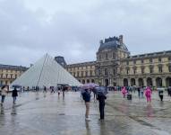 Foto de archivo del museo del Louvre, en París.