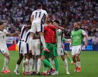 Los jugadores de la Selección de Inglaterra celebran el gol de Jude Bellingham ante Eslovaquia