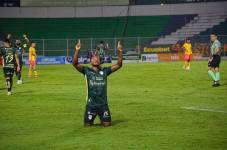 Orense venció 3-2 Aucas por la LigaPro Ecuabet conectada por Xtrim.
