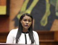 Diana Salazar en la Asamblea Nacional.