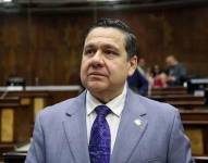 Pablo Muentes en el Pleno de la Asamblea Nacional.