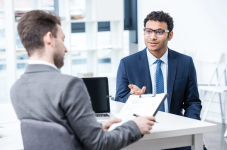 Imagen referencial de entrevista de trabajo.