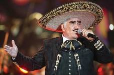 Vicente Fernández, cantante mexicano.