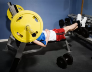 Estamos programados para evitar esfuerzos innecesarios, no para triatlones o cintas de correr, sostiene Daniel Lieberman, paleoantropólogo de la Universidad de Harvard y autor de Ejercicio.