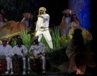 Bad Bunny se presenta en el Coliseo de Puerto Rico este sábado, en San Juan, Puerto Rico.