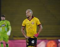 Byron Castillo invitó a pelear a un hincha de Barcelona SC.