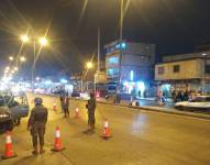 Más de mil uniformados están asignados para enfrentar a las mafias que se han tomado las calles de algunas ciudades del país. FF.AA.