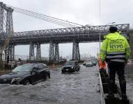 Dos muertos por inundaciones en New York.