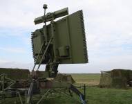 Imagen de un radar aéreo TPS-70.
