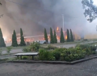 Centro comercial en Donetsk después del bombardeo