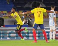 Miguel Ángel Borja (i.) convirtió el gol del empate.