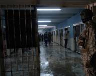 Imagen del interior de la Penitenciaría del Litoral. Foto tomada durante un recorrido de medios en 2025.