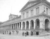 Fotografía del Palacio de Carondelet, en el Centro Histórico de Quito, en la década de 1930.