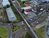 Fotografía aérea de la zona donde ocurrió el accidente entre un ferrocarril y un autobús este lunes, en Atlacomulco (México).