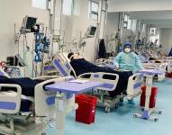 COVID-19: Tiempo de permanencia de enfermos en UCI es menor tras la vacuna