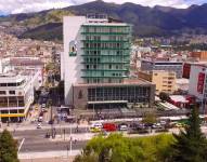 La imagen del edificio de la Caja del Seguro en el centro de Quito.