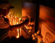 Foto de un altar del caso Las Malvinas.