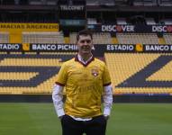 Ismael Rescalvo demandó a Emelec por valores pendientes.