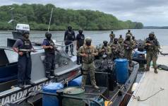 Decomiso de tráfico maritimo ilegal de combustibles