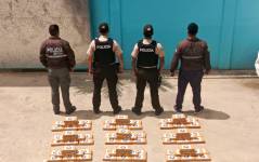 Equipos antinarcóticos lograron la ubicación de la droga.