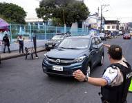 412 personas fueron detenidas en Ecuador durante la jornada electoral de consulta popular y referéndum 2025.
