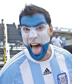 Ambiente de alergría se vive en el Maracaná por expectativa ante la gran final