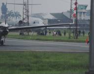 Los parientes del capo criminal Adolfo Macías Villamar llegaron la mañana de este viernes 19 de enero a Guayaquil en un avión de la Fuerza Aérea de Argentina.
