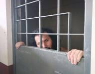 En abril y mayo de 2025, la Policía allanó casas vinculadas a José Adolfo Macías, alias Fito, en Manta.
