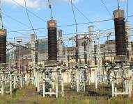 El plan del gobierno es que hasta el primer trimestre del próximo año, con la generación de las industrias, el país pueda contar con 300 megavatios adicionales.