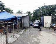 Exteriores de la Penitenciaría del Litoral.