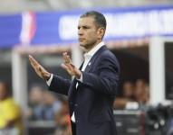 Jaime Lozano dirigiendo en la Copa América.