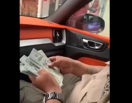 Captura de video que circula en redes sociales sobre plataforma de captación de dinero llamada 'Renacer'.