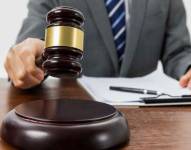 Imagen referencial del martillo de la justicia.