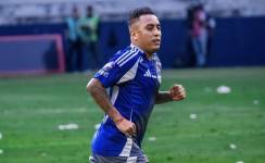 Christian Cueva, figura peruana de Emelec.