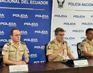 Imagen del general Freddy Sarzosa, director general de Investigaciones, en una rueda de prensa de la Fuerza Investigativa contra la Extorsión (FICE), este jueves 2 de mayo del 2024.