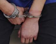 Imagen referencial para graficar a una persona detenida.