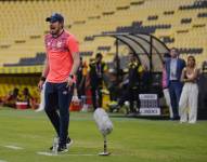 El entrenador de Universidad Católica, Diego Martínez, en el partido ante Barcelona SC por la fecha 27 de la Liga Ecuabet conectada por Xtrim