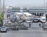 Imagen de archivo de un operativo que implicó el cierre del puente de la Unidad Nacional a la altura de la llegada de Durán.
