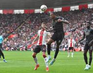 Arsenal no pudo ganar en su visita al Southampton en la 13ª jornada de Premier League.