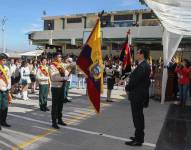 Imagen del juramento a la bandera en la Unidad Educativa Yaruquí, en Quito. Foto tomada en 2018.
