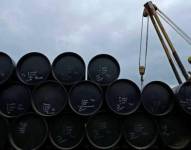 Precio internacional del barril del petróleo aumenta pese al repunte de casos de COVID-19