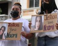 Manifestación de familiares, amigos y grupos feministas para exigir justicia en el caso de Naomi.